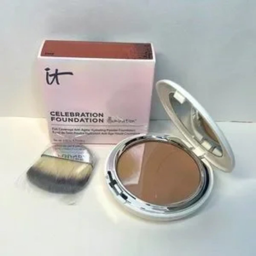 It Cosmetics Celebration Foundation Illumination Deep 0.30 OZ